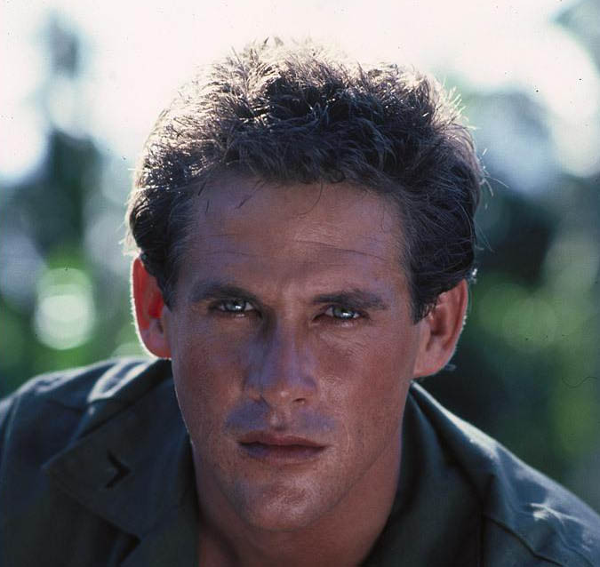 Michael Dudikoff 1985 American Ninja